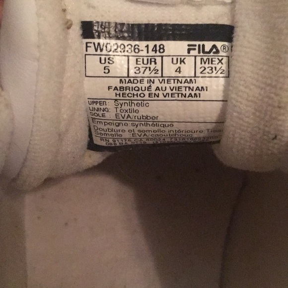 Women’s 5 white chunky filas - Picture 2 of 5